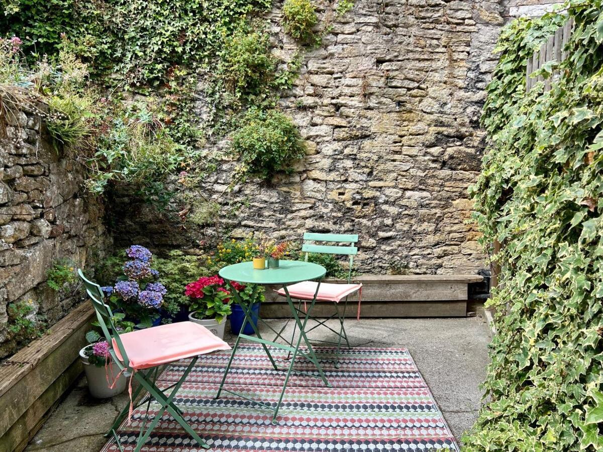 Cosy Weavers Cottage - Heart Of Frome Exteriör bild